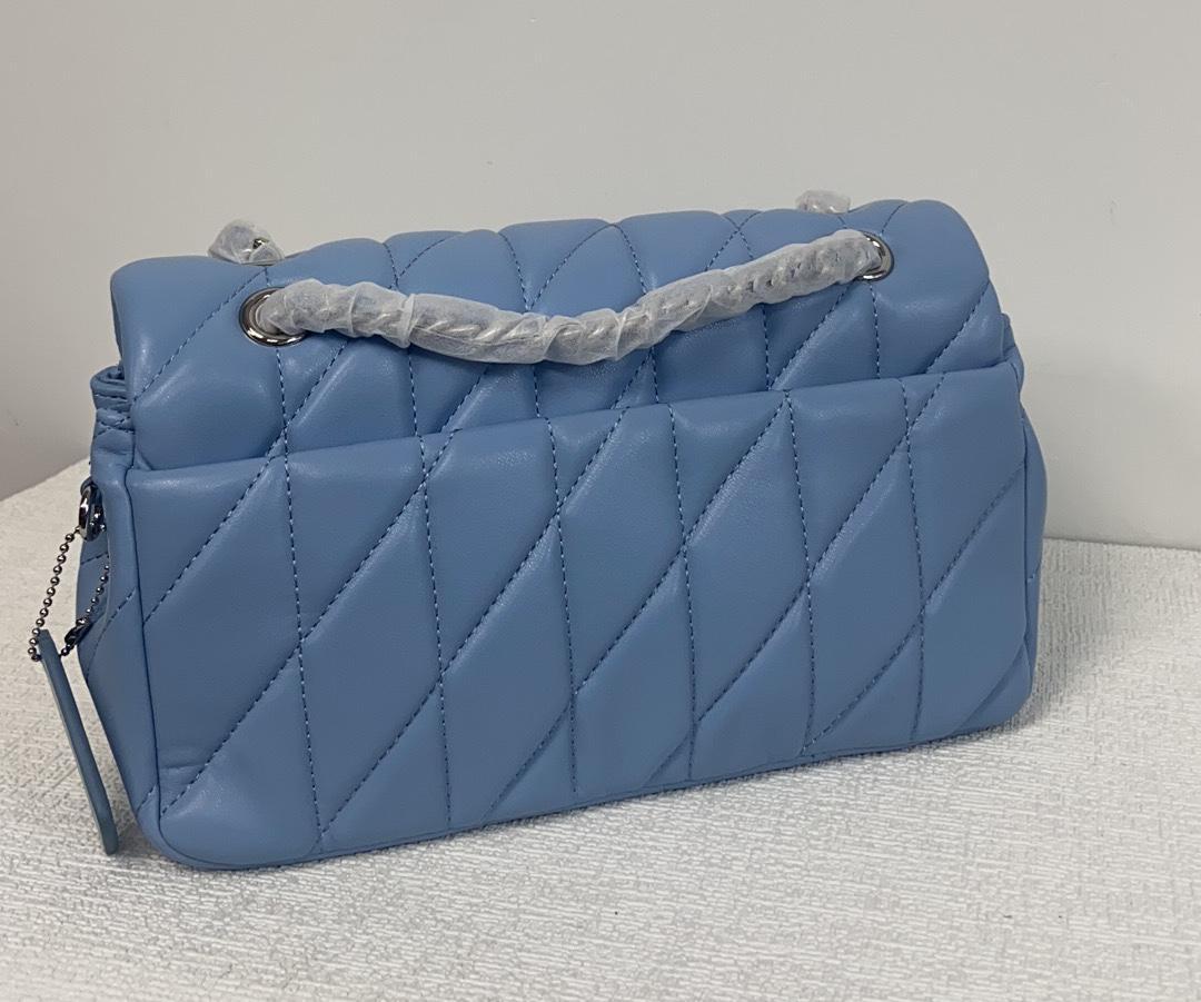 新品未使用 COACH クロスボディ チェーンバッグ