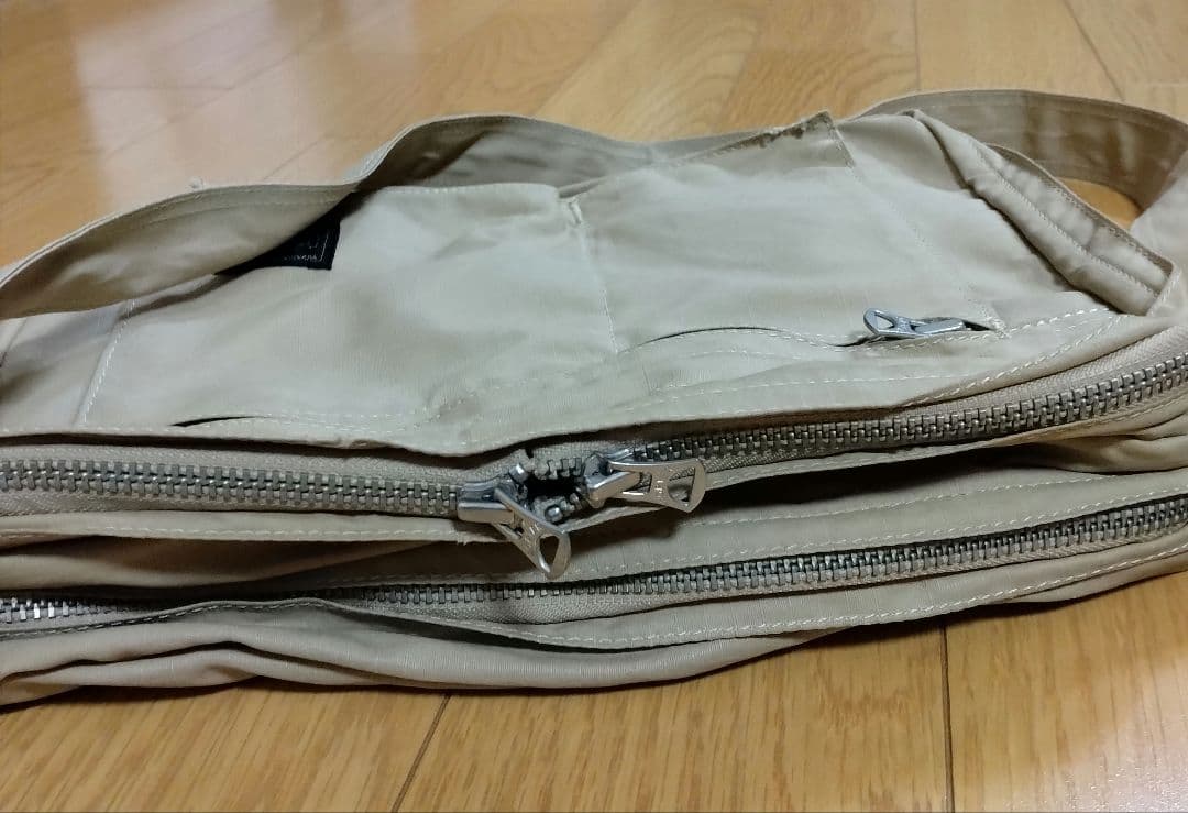 【PORTERポーター　ショルダーバッグブラウン＆おまけ付き】