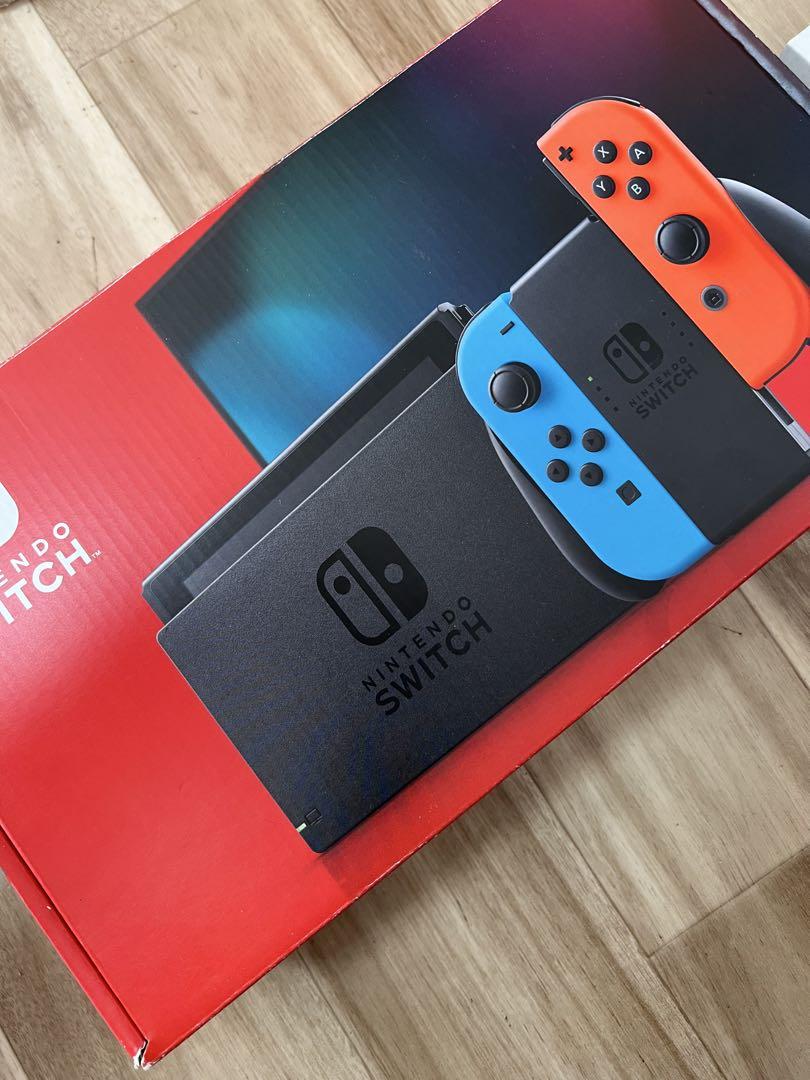 Nintendo Switch ニンテンドースイッチ本体　ネオン①