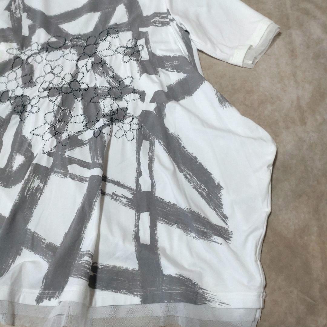 センソユニコ【t.b】アートデザイン変形カットソー＊刺繍＊ホワイト＊美品◎