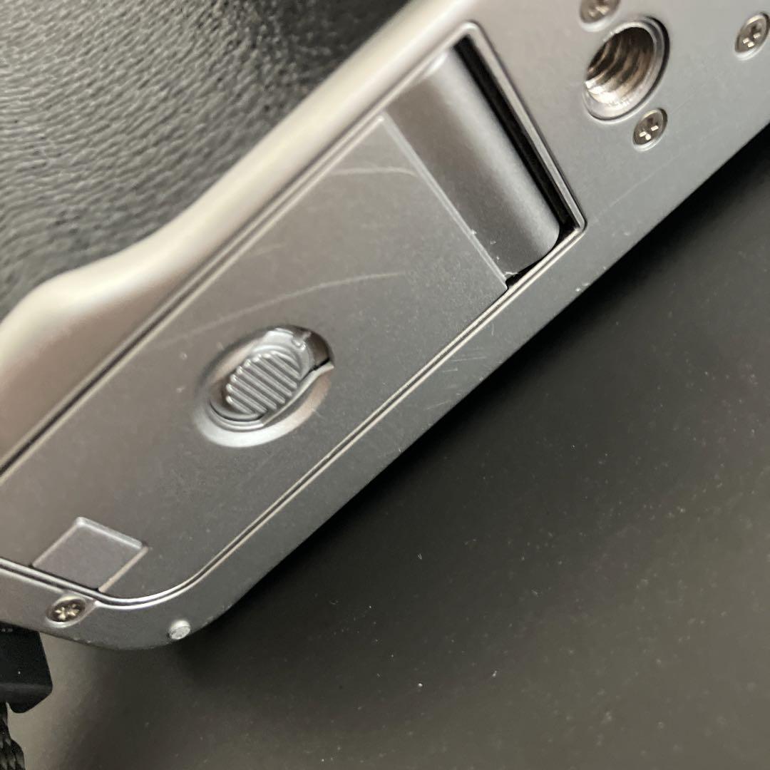 Fujifilm x100v シルバー