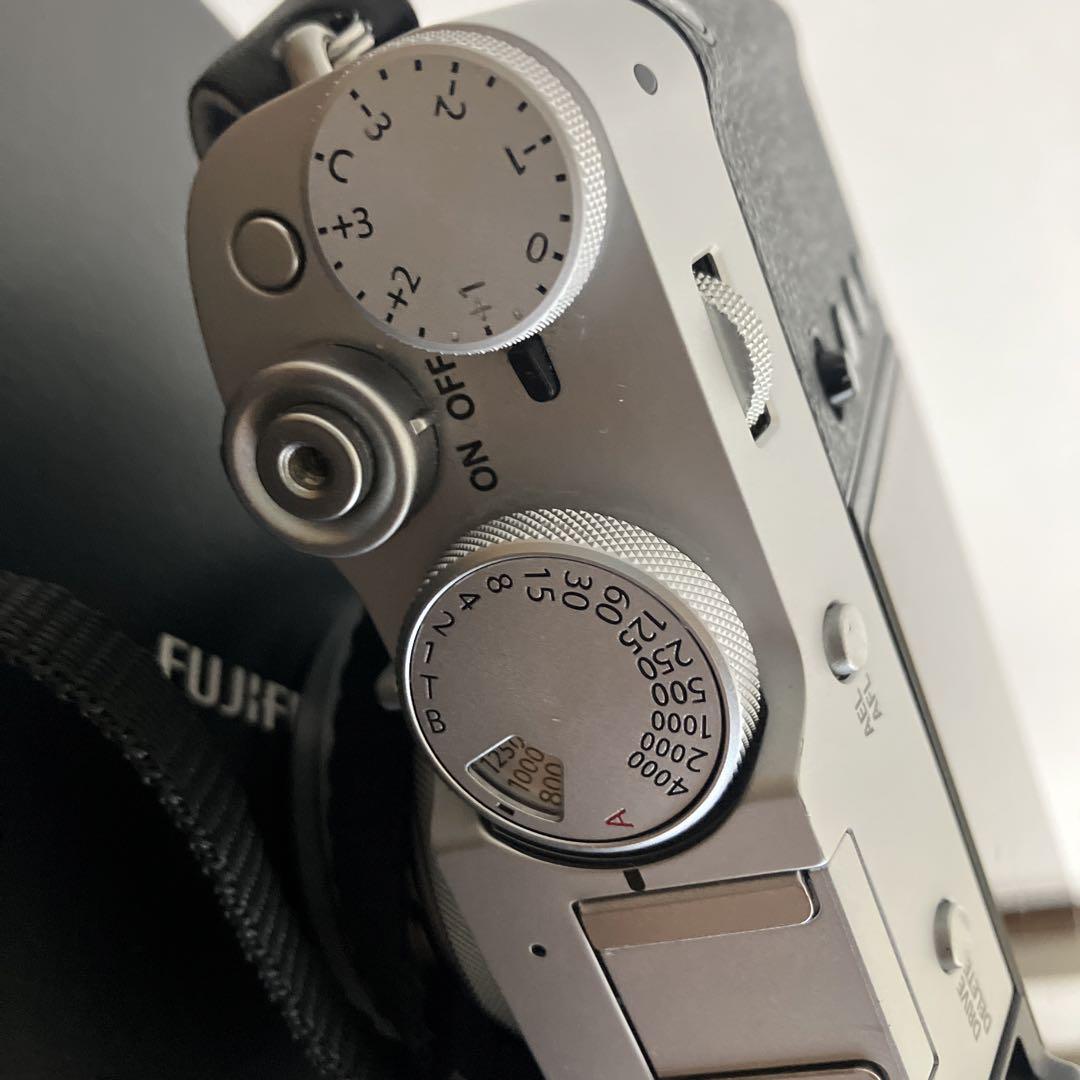 Fujifilm x100v シルバー
