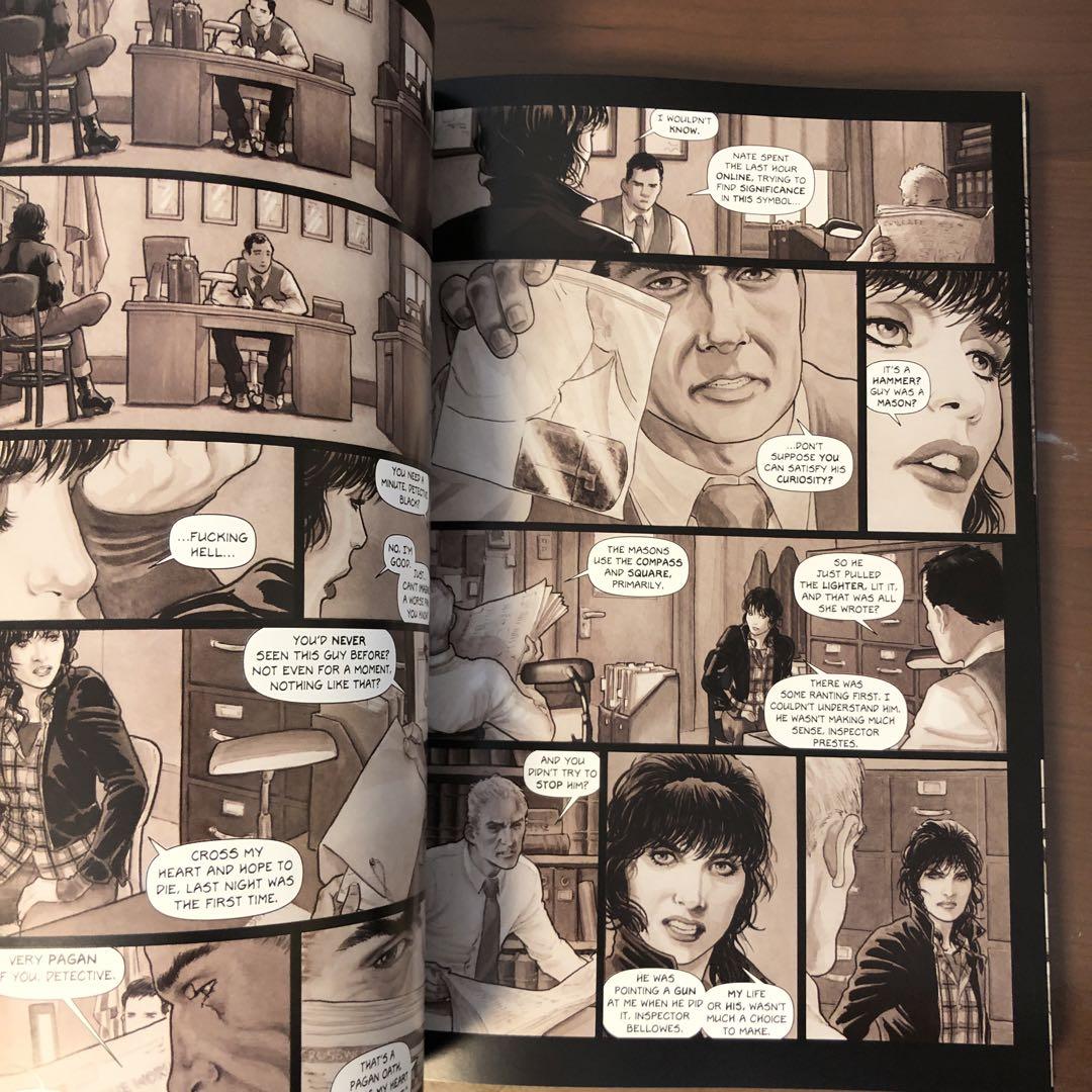 洋書 BLACK MAGICK: THE FIRST BOOK OF SHADOWS