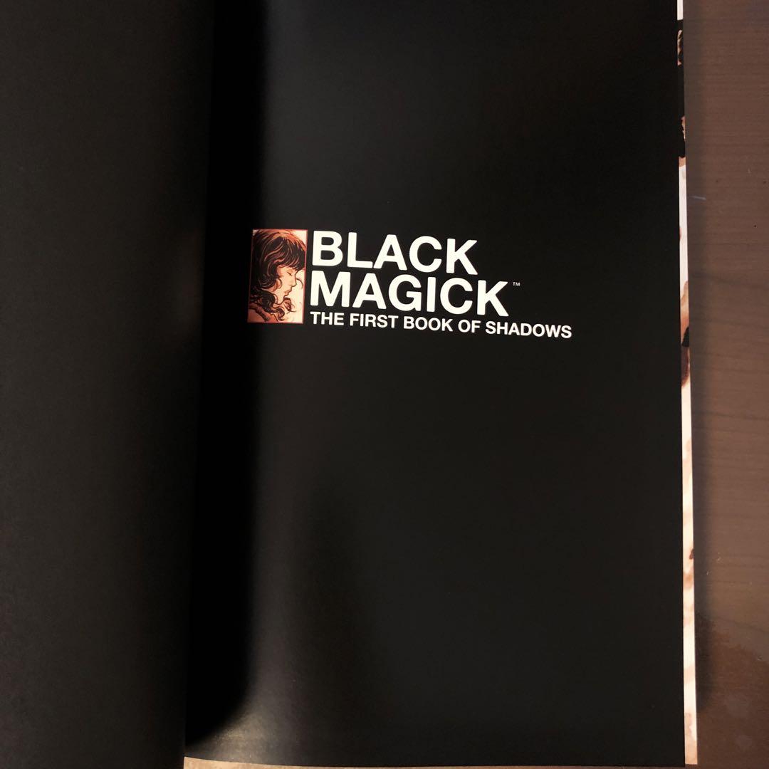 洋書 BLACK MAGICK: THE FIRST BOOK OF SHADOWS