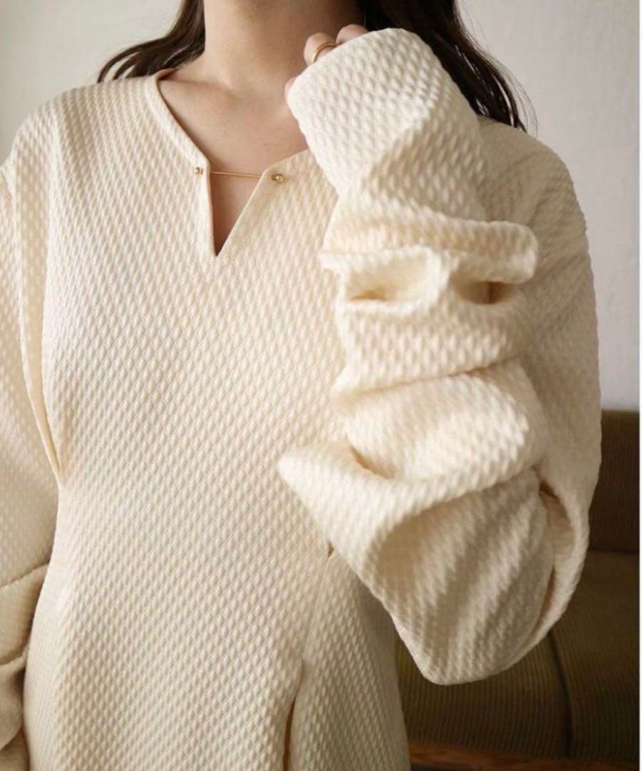 【未使用】Acka アームスリット ワンピース アイボリー 2 arm slit