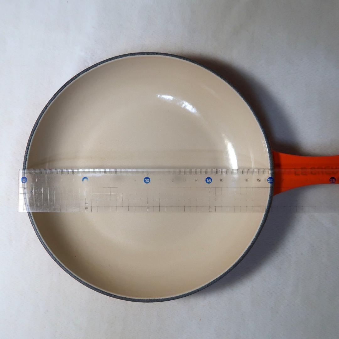 新品未使用　ルクルーゼ　LE CREUSET　 オレンジ片手鍋