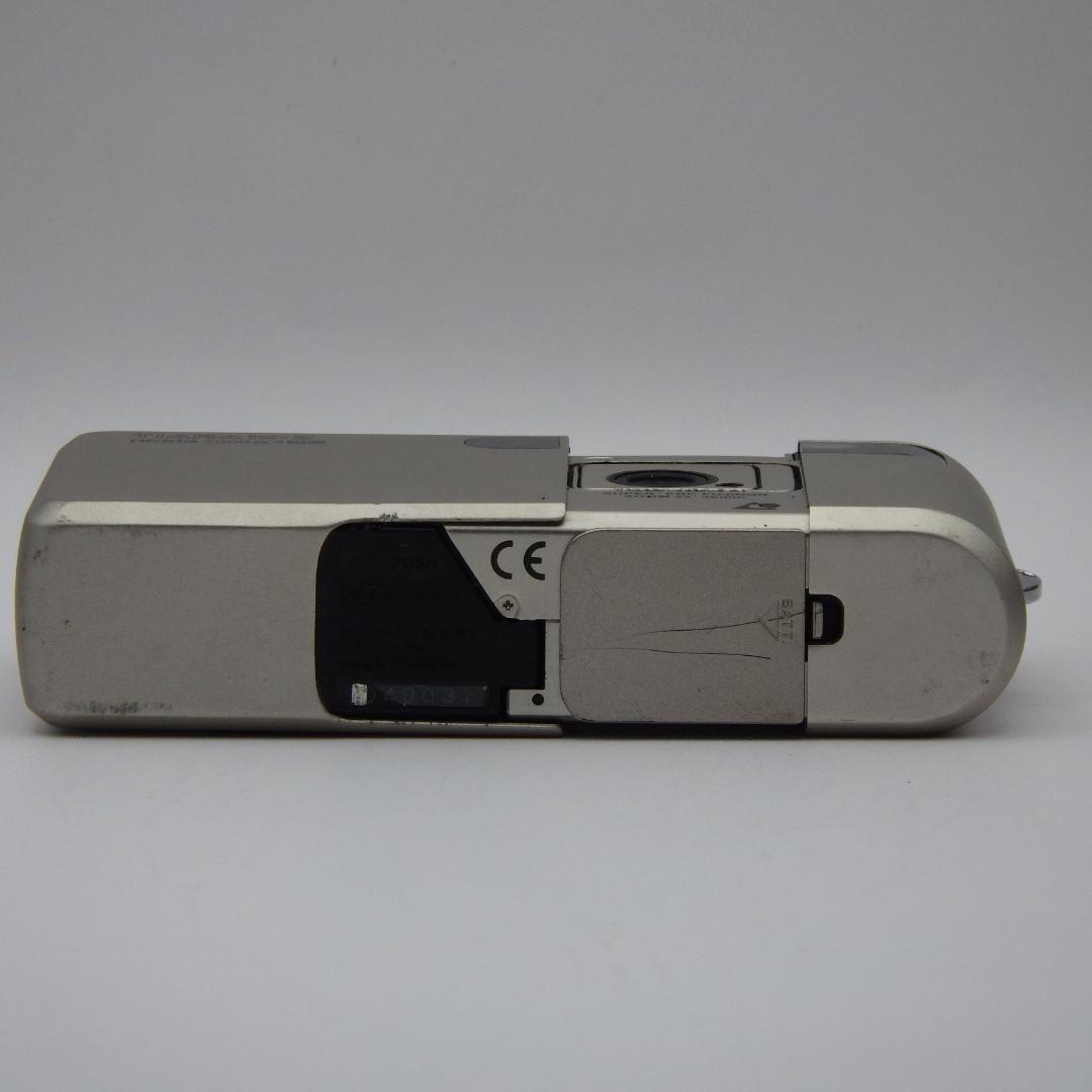 FUJIFILM TIARA fx-Zコンパクトフィルムカメラ中古品 F674B