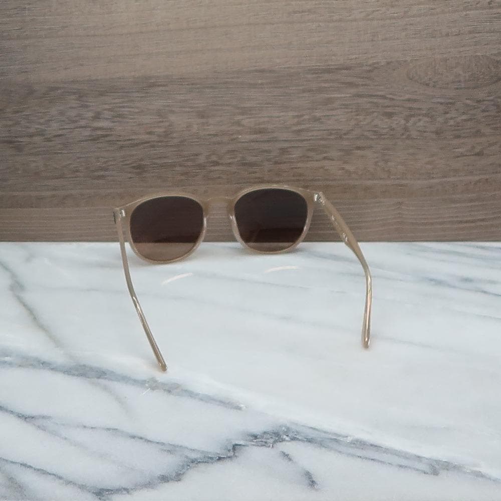 レイバン サングラス アジアンフィット RB4259F(新品) レイバン サングラス アジアンフィット RB4259F(新品)