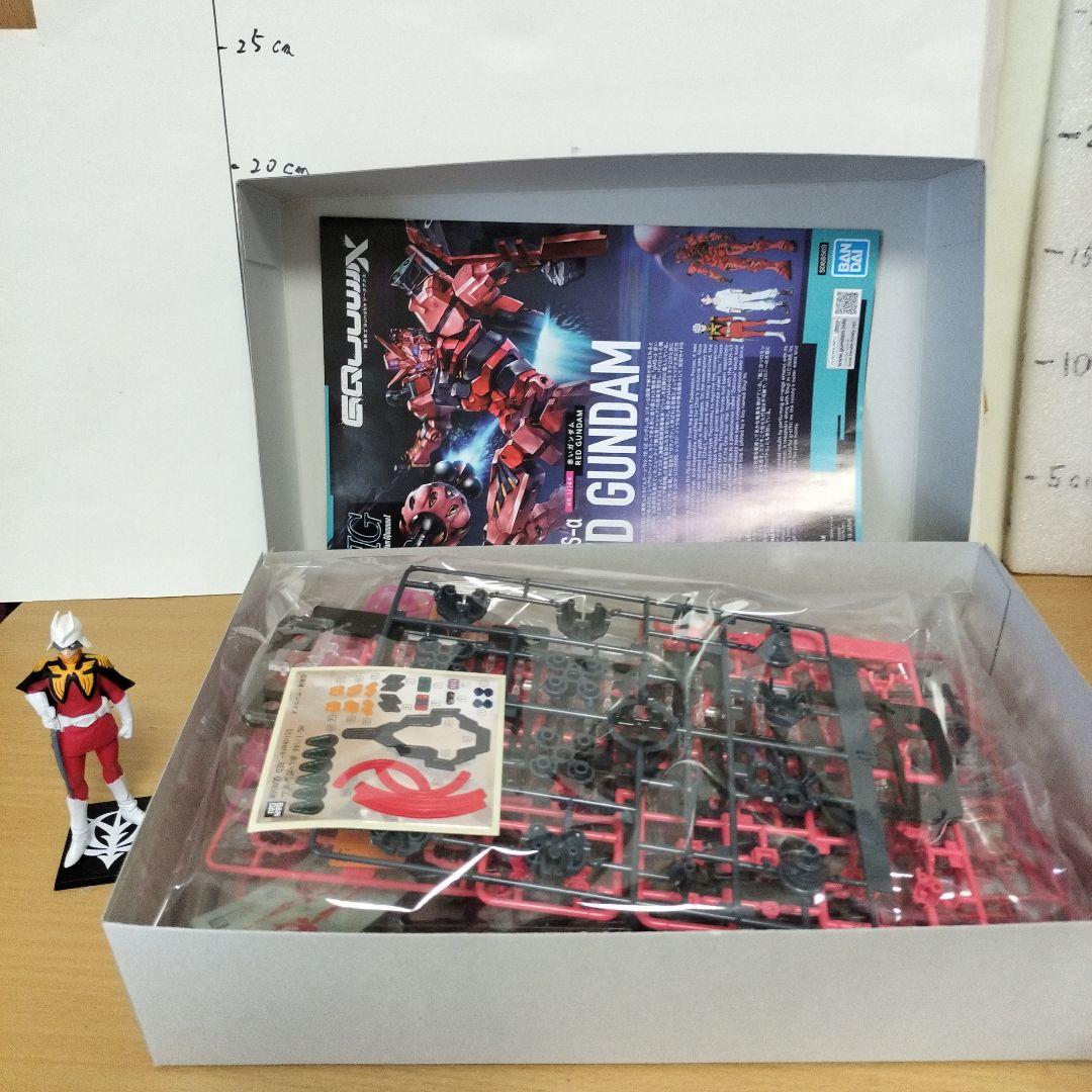 新品 HG 1/144 gMS-a 赤いガンダム シャアフィギュア ジークアクス