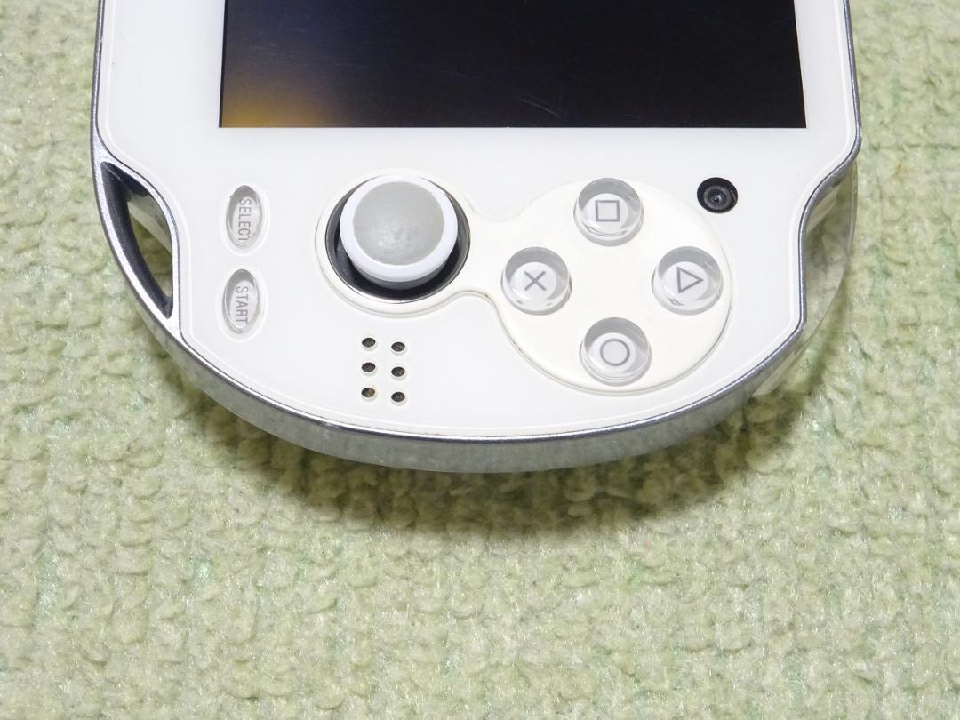 ★PSVita PCH-1100 ホワイト fw3.65★