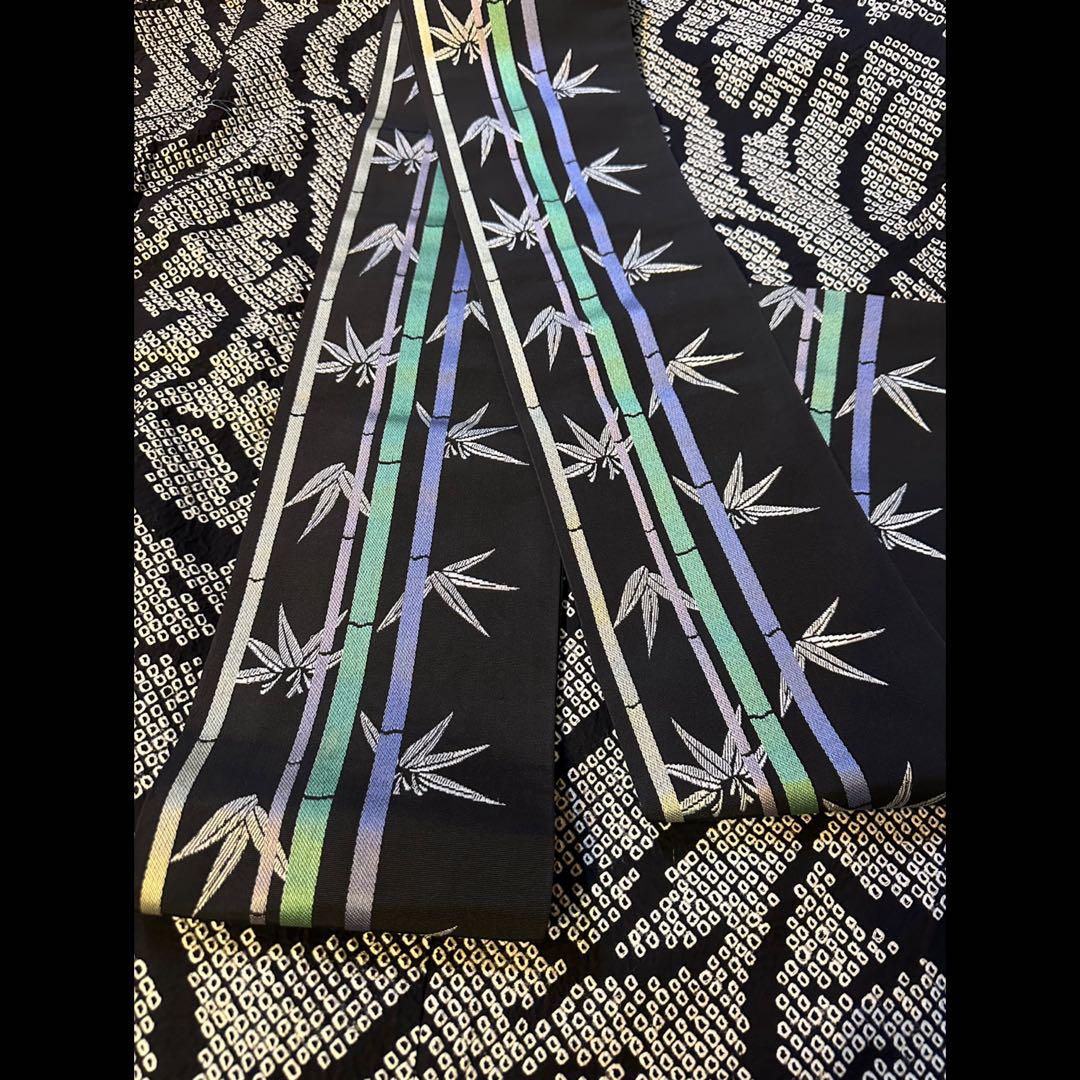 新品✨逸品✨黒白‼️有松鳴海総絞り浴衣　黒白　渦巻き