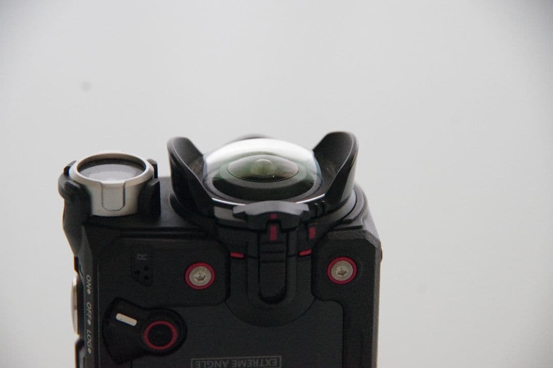 OLYMPUS STYLUS アクションカメラ TG-Tracker