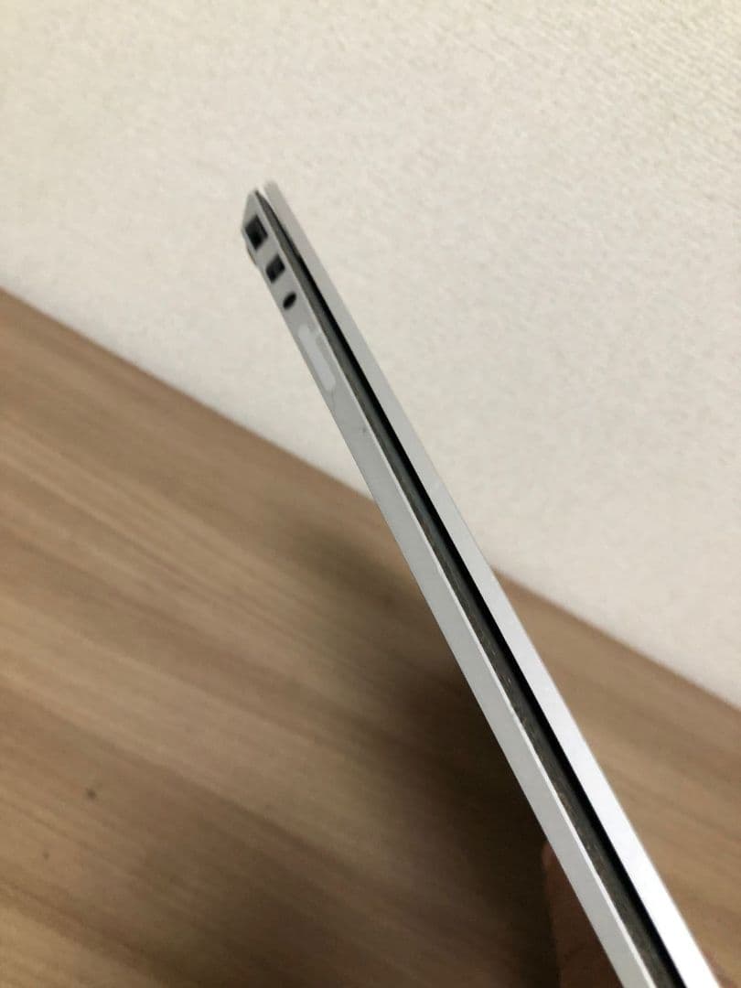 Surface Laptop 2ノートPC Core i7-8650U Surface Laptop 2ノートPC Core i7-8650U