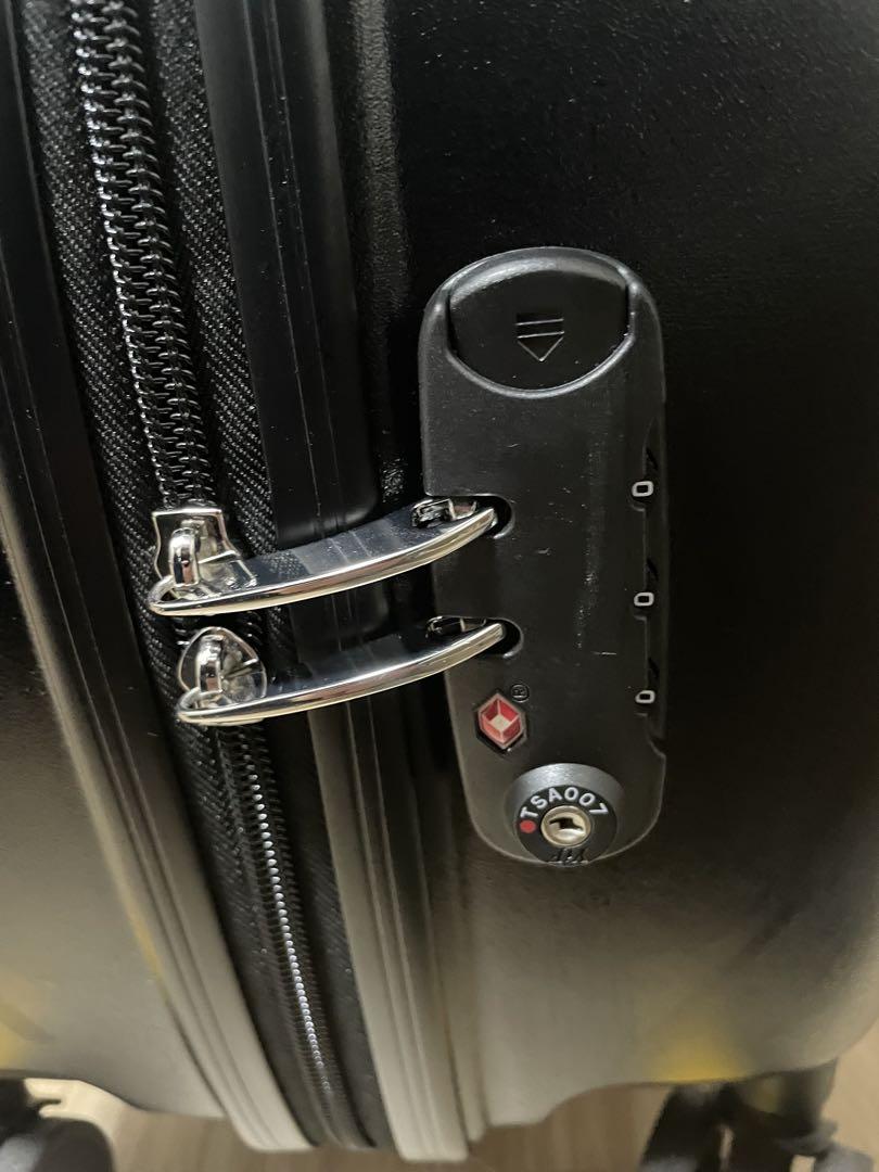 キッズトラベル　mini ブラック　黒　機内持込　スーツケース