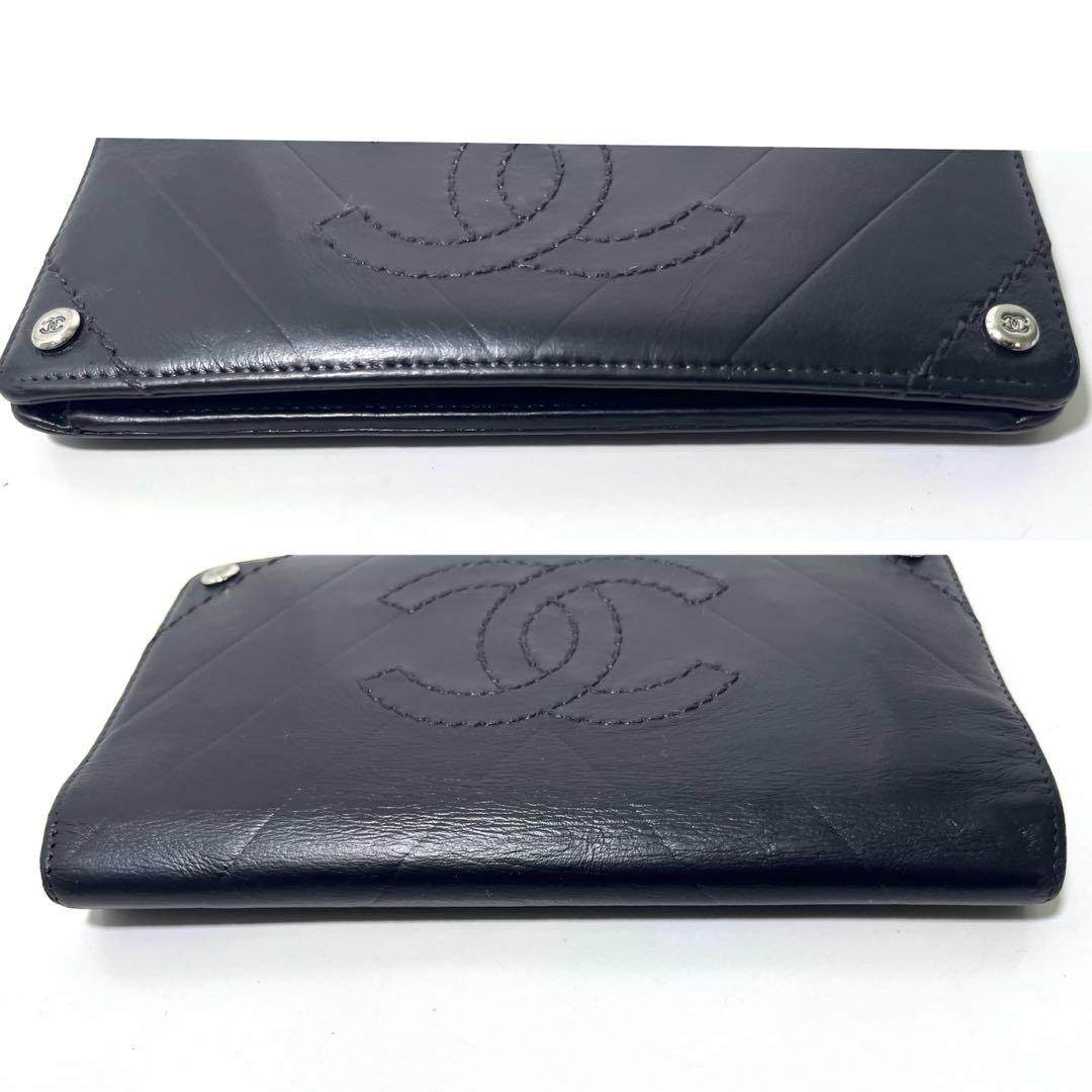 CHANEL 二つ折り　レザー　デカココ　財布　コインケース　ウォレット　くろ