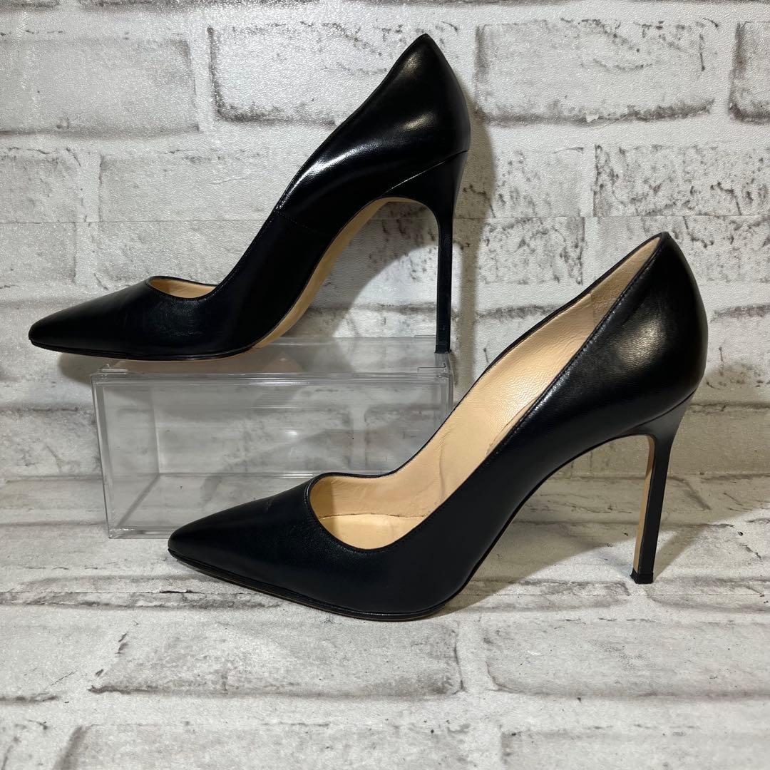 マノロブラニク　ポインテッド レザーパンプス　38 ブラック