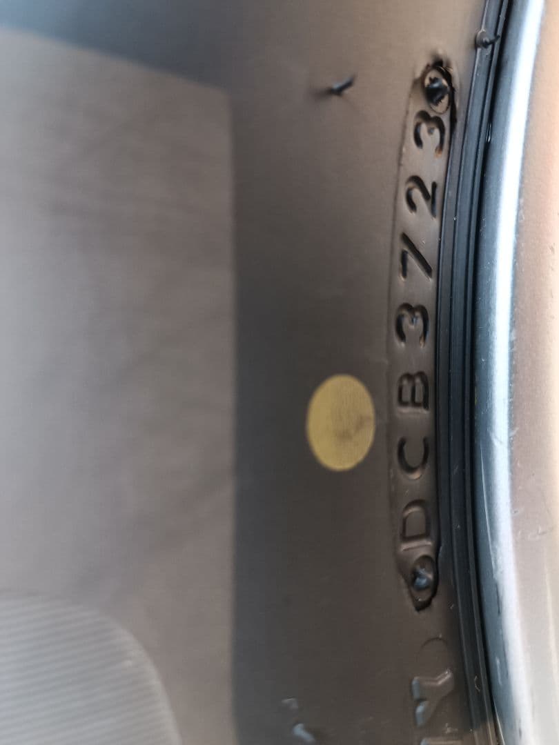 三菱パジェロ純正ホイール&ブリヂストンスタッドレス265/65R17DM-V3