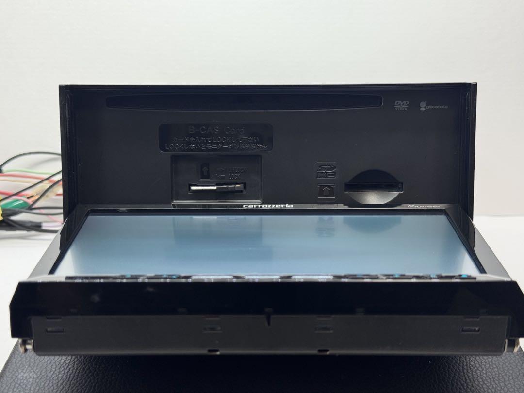 タッチパネル新品 AVIC-ZH07 2011年地図データ カロッツェリア