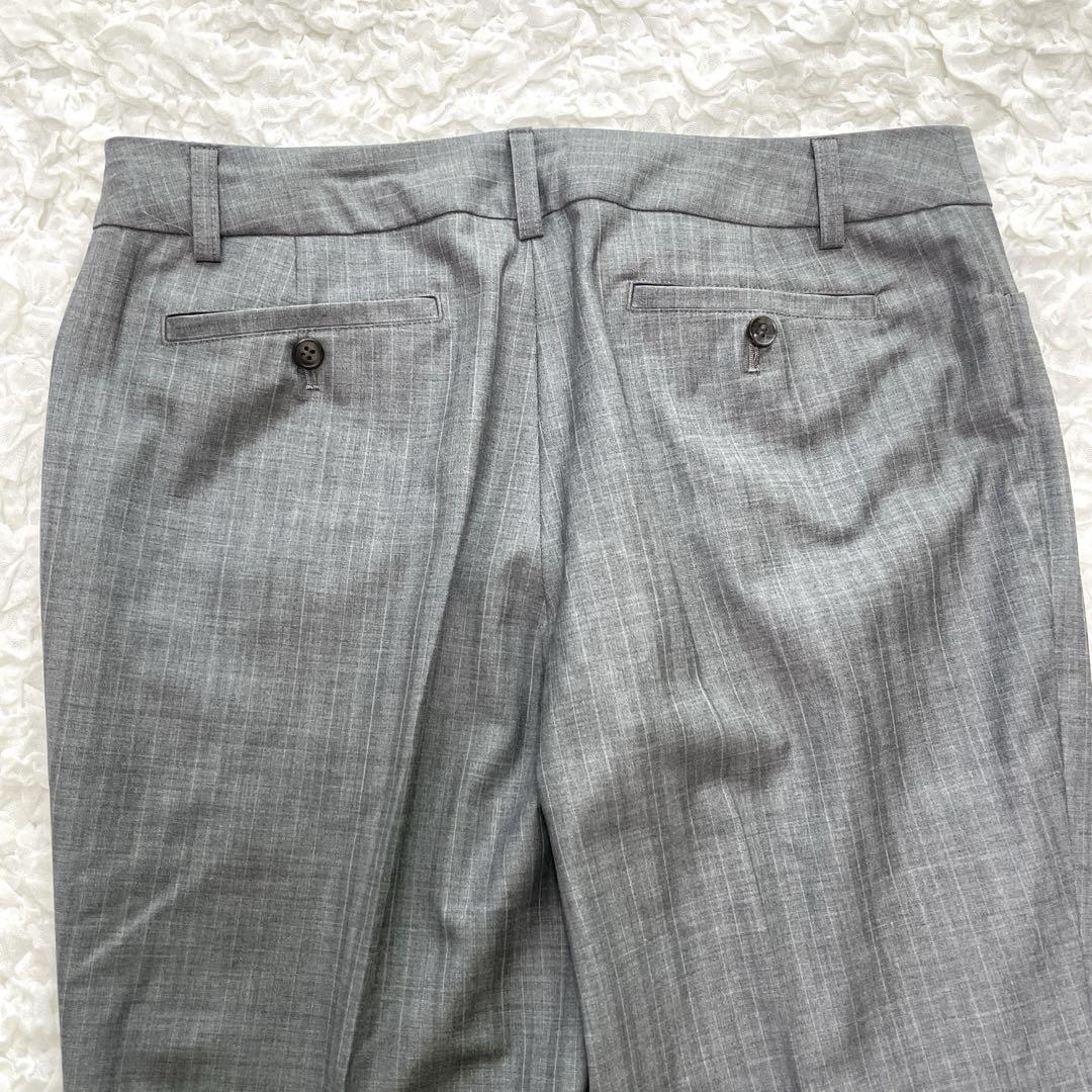 【美品】23区　大きいサイズ48 パンツスーツ　セットアップ　グレー　ストライプ