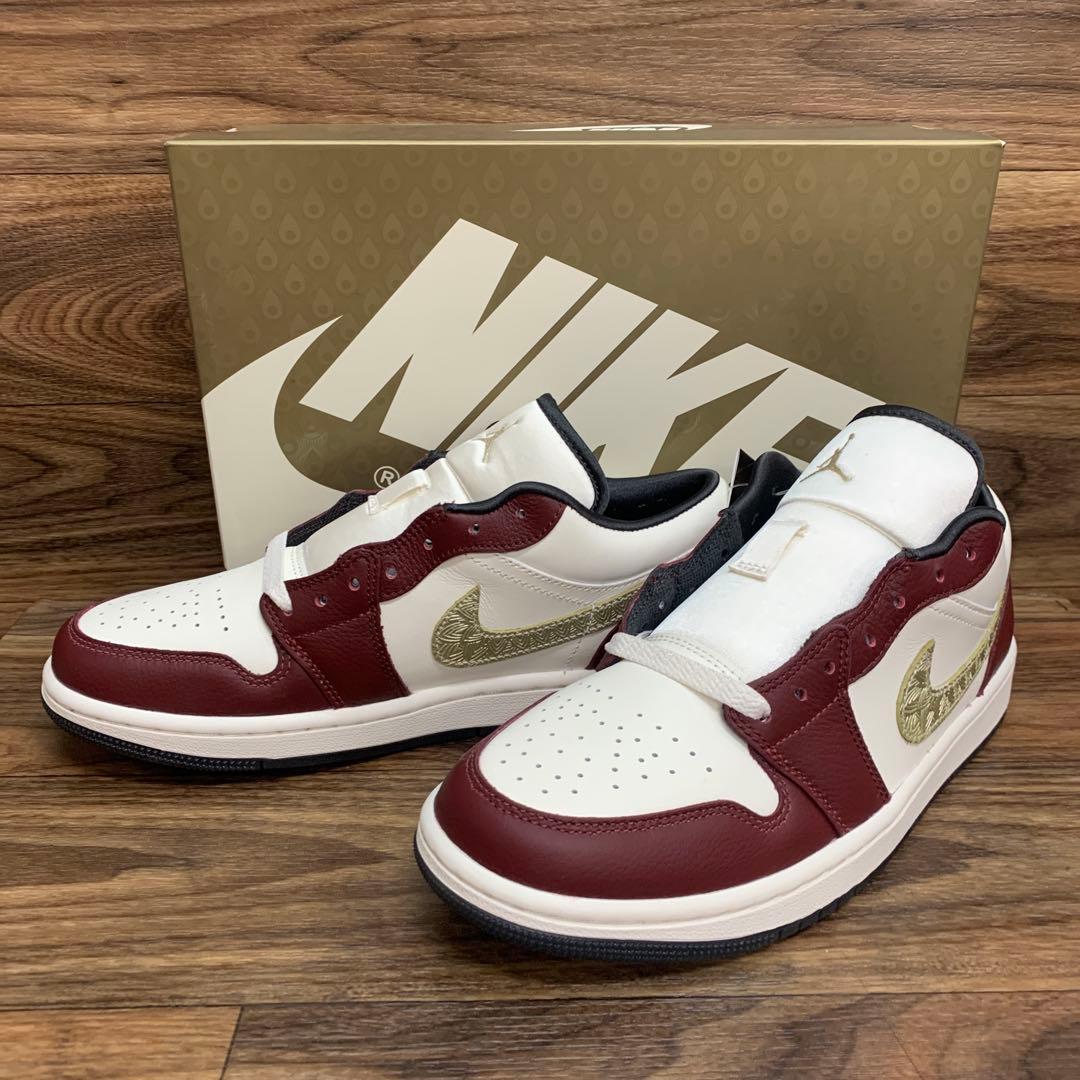 未使用 Nike Women's Air Jordan 1 Low SE