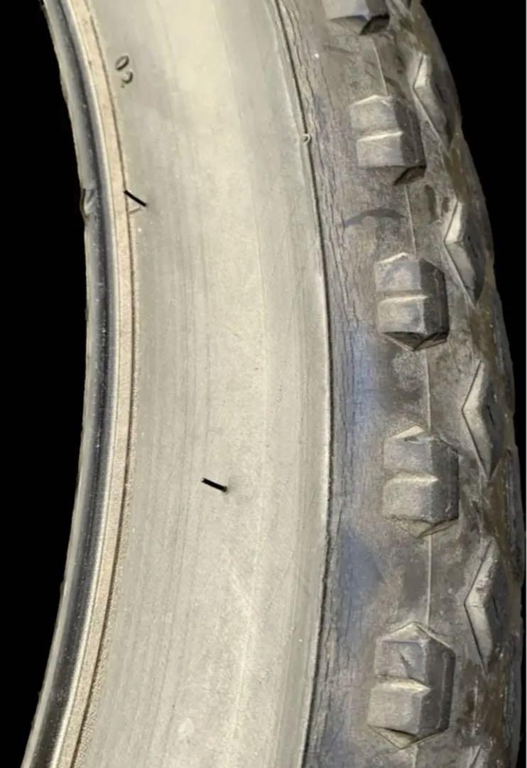 ファットバイク用タイヤ 26×4.0 (2本！)