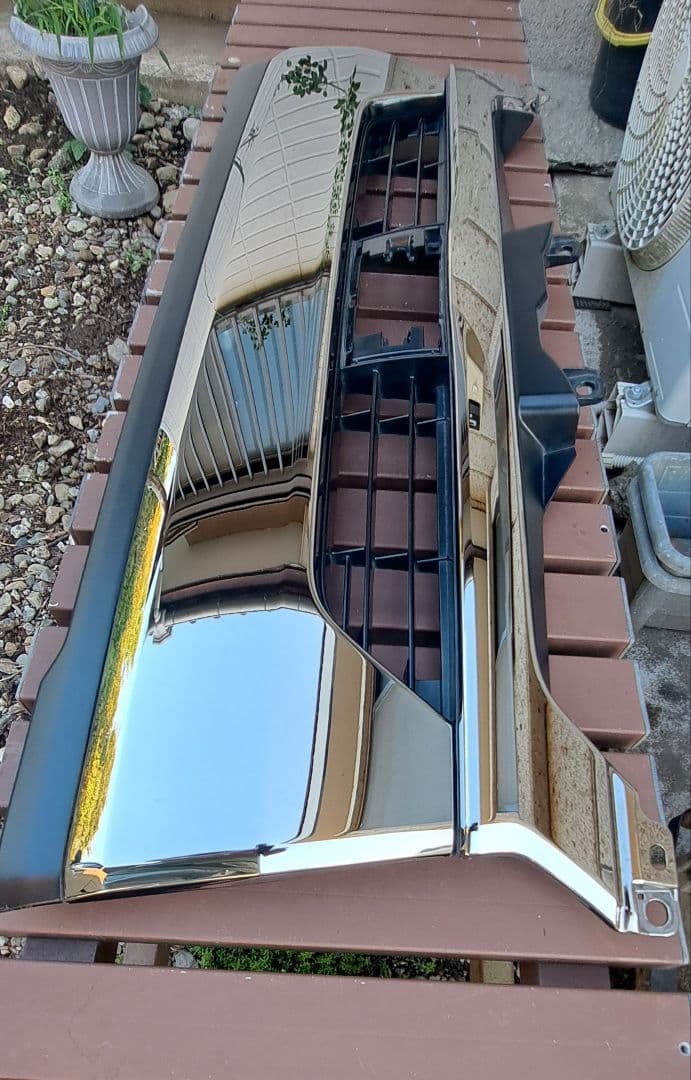 ハイエース グリル 6型 ダークプライム2 フロントグリルTOYOTA TRITUETUBI_COM