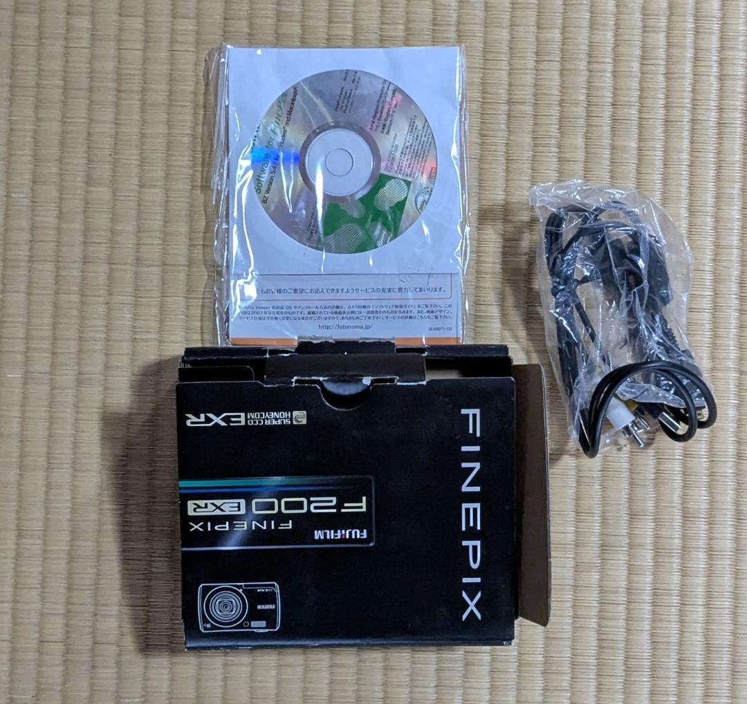 FUJIFILM F200 EXR ジャンク品