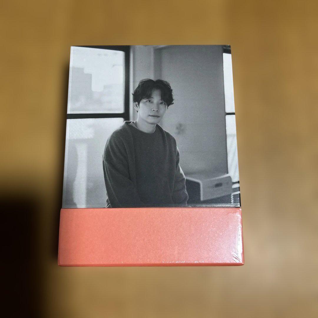 星野源　Gen Box Set Visual [DVD] ポスター付 星野源 Gen Box Set Visual Blu-ray ポスター付 - メルカリ
