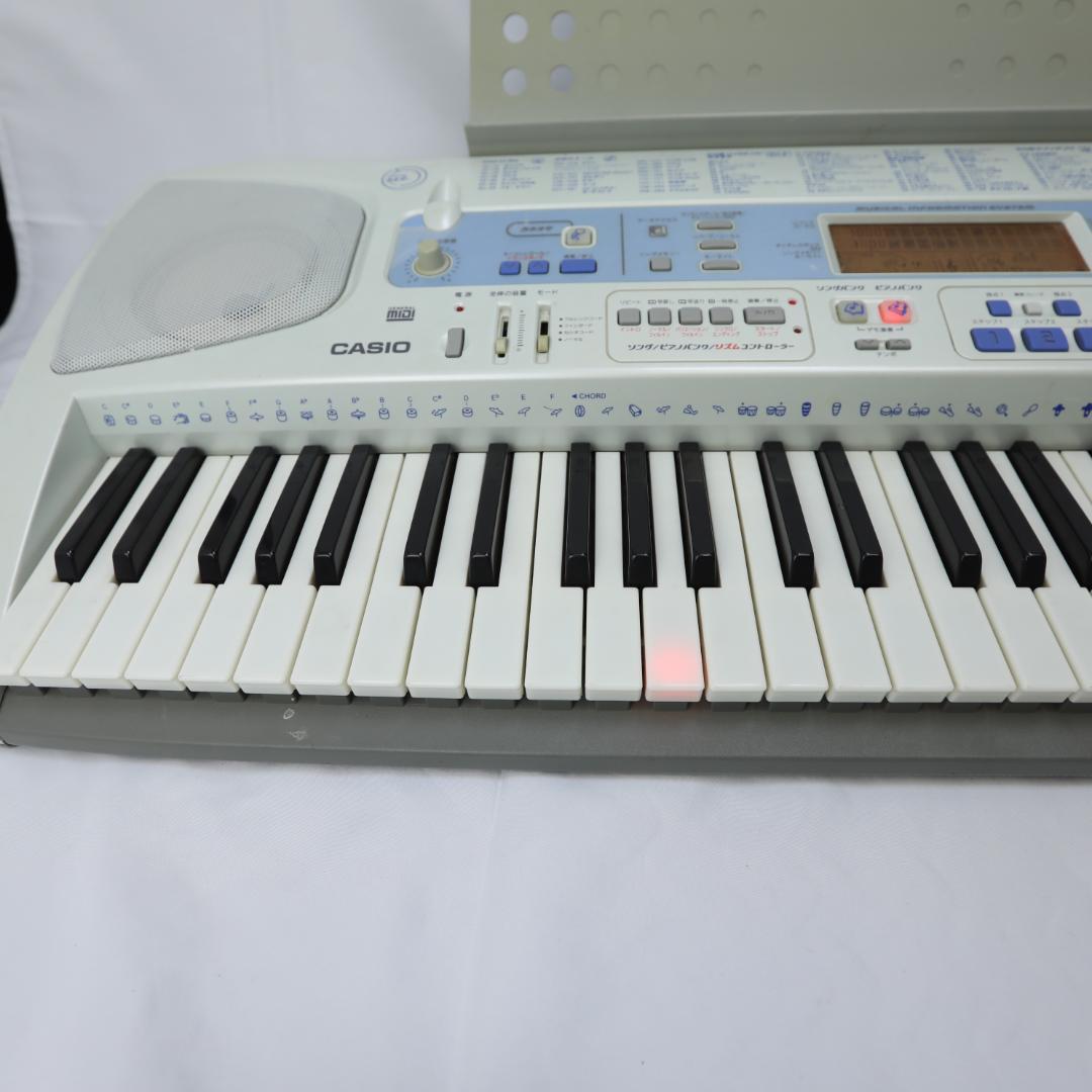 CASIO カシオ　電子ピアノ　電子キーボード　LK-180T 光ナビゲーション