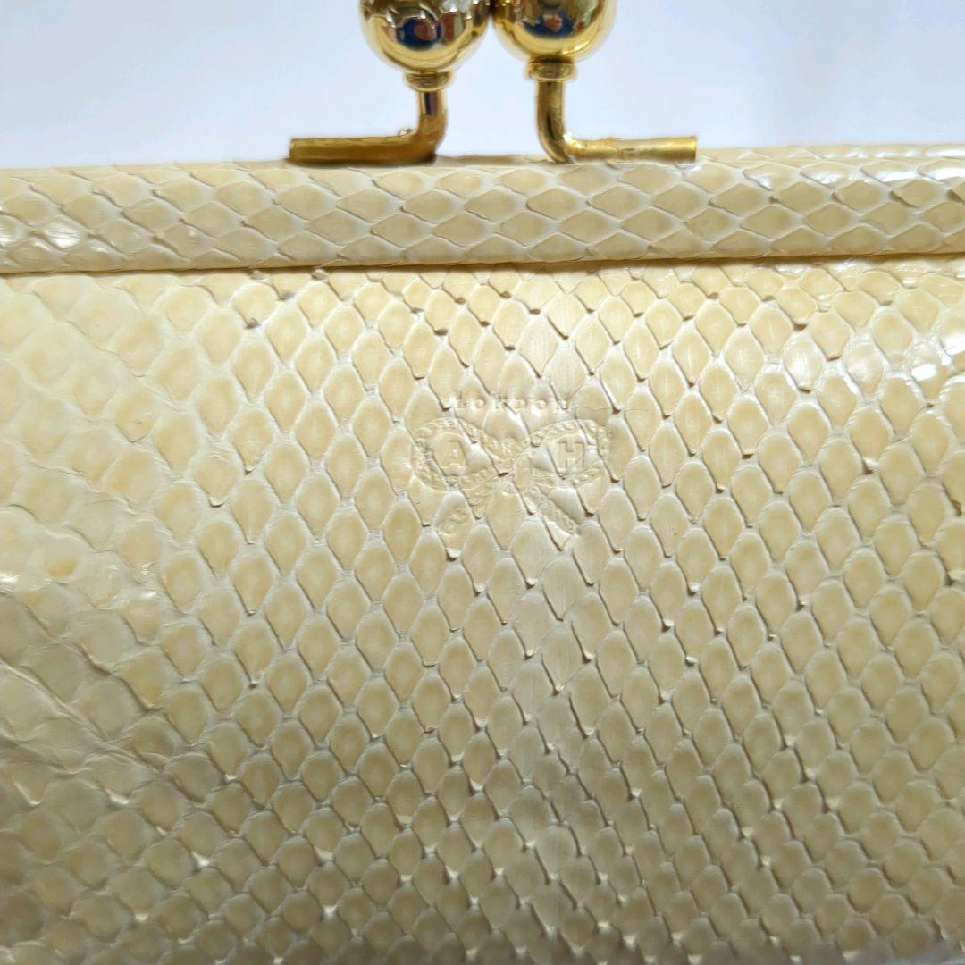HINDMARCH クラッチ