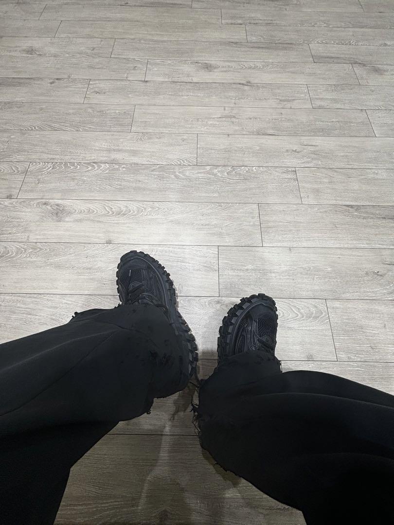 BALENCIAGA バレンシアガ bouncer defender スニーカー