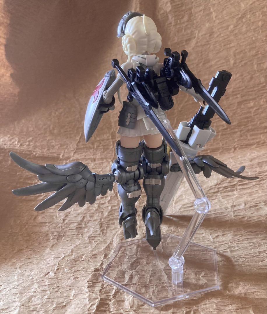 ゴッズオーダー/神翼天空騎士 ユリ・ゴッドバスター/プラモデル完成品