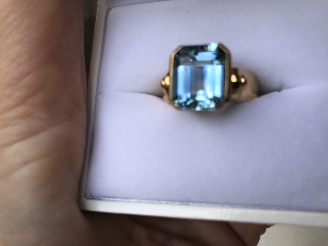 タサキ　TASAKI 5.40ct大粒のアクアマリンリング