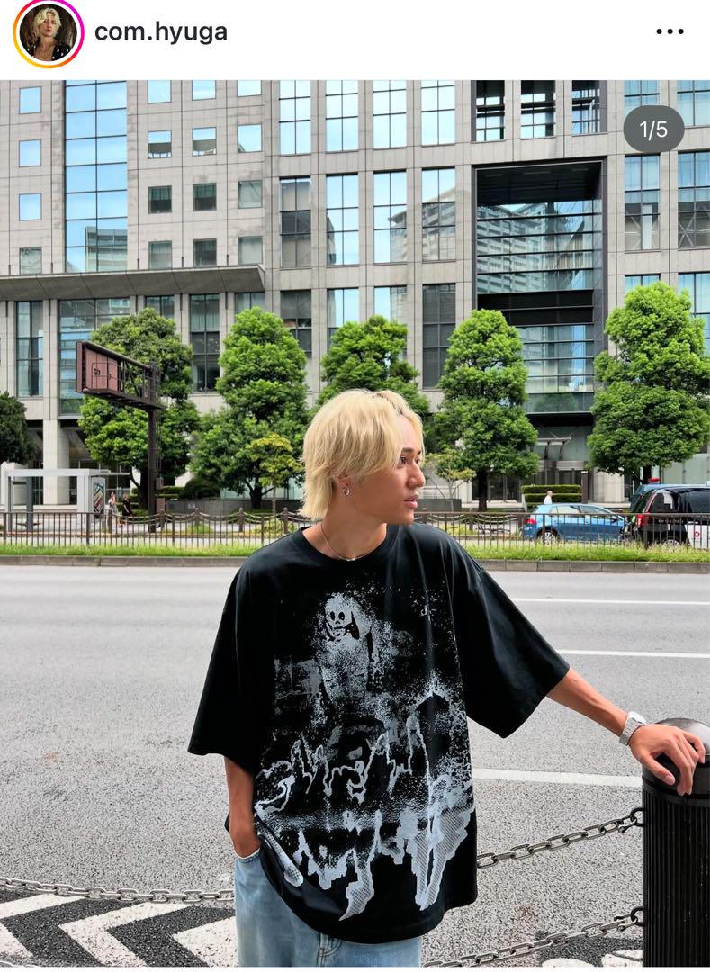 SS TEE