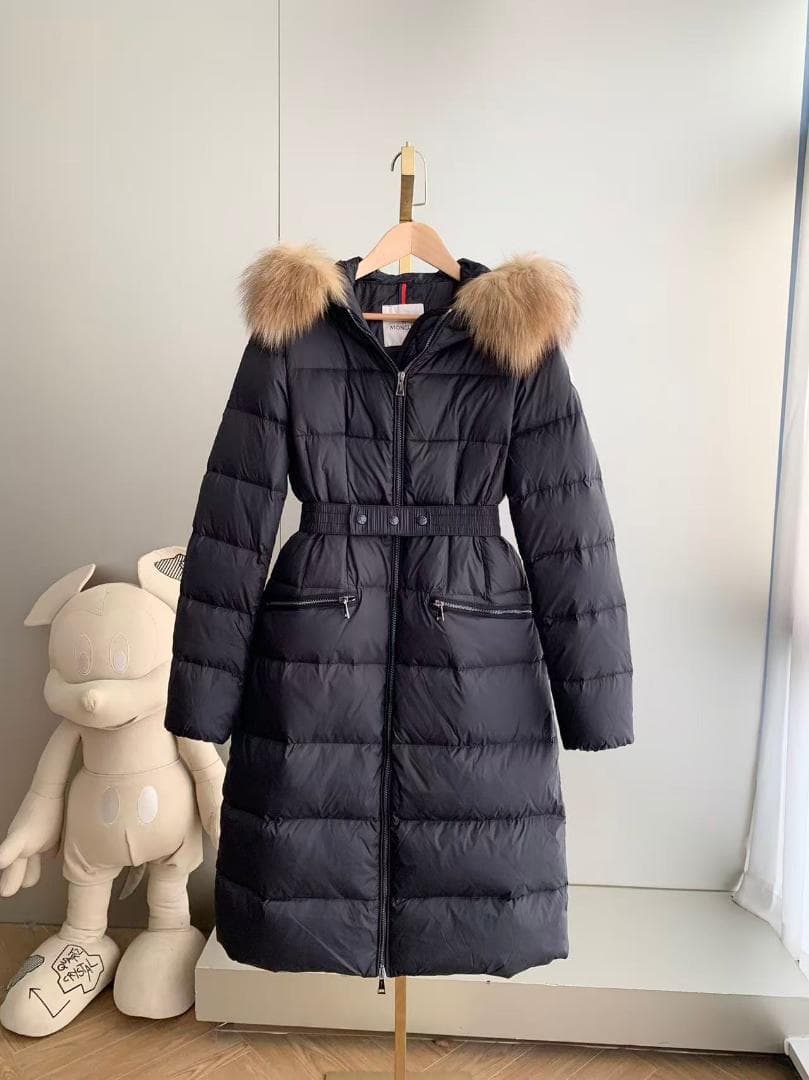 モンクレールMONCLERご婦人がお使いですの秋冬ダウンジャケット·