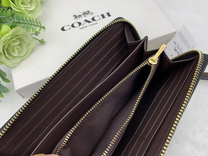 【新品未使用】COACH 長財布 ブラック エンボス加工 ラウンドファスナー