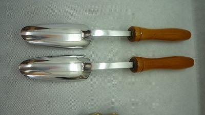 正規店好評 タキイ 和裁こて タキイ製 鏝2本付 laKJ1-m99414384578 電化鏝 和裁コテ 新品超激安