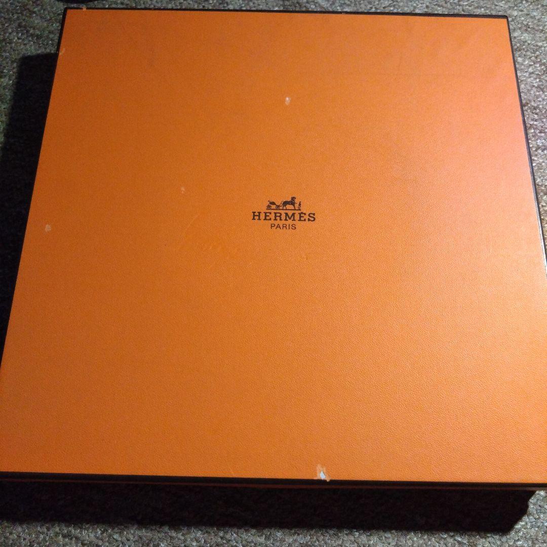 HERMES 　皿