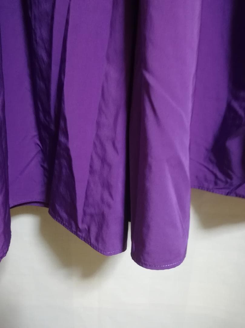 ADORE 24AW マイクロタフタパンツ ティアード パープル サイズ38 ADORE 24AW マイクロタフタパンツ ティアード パープル サイズ38