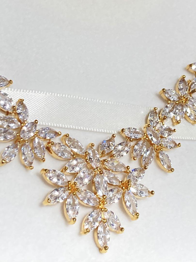 美品 STELLA BRIDAL ネックレス＆イヤリングセット