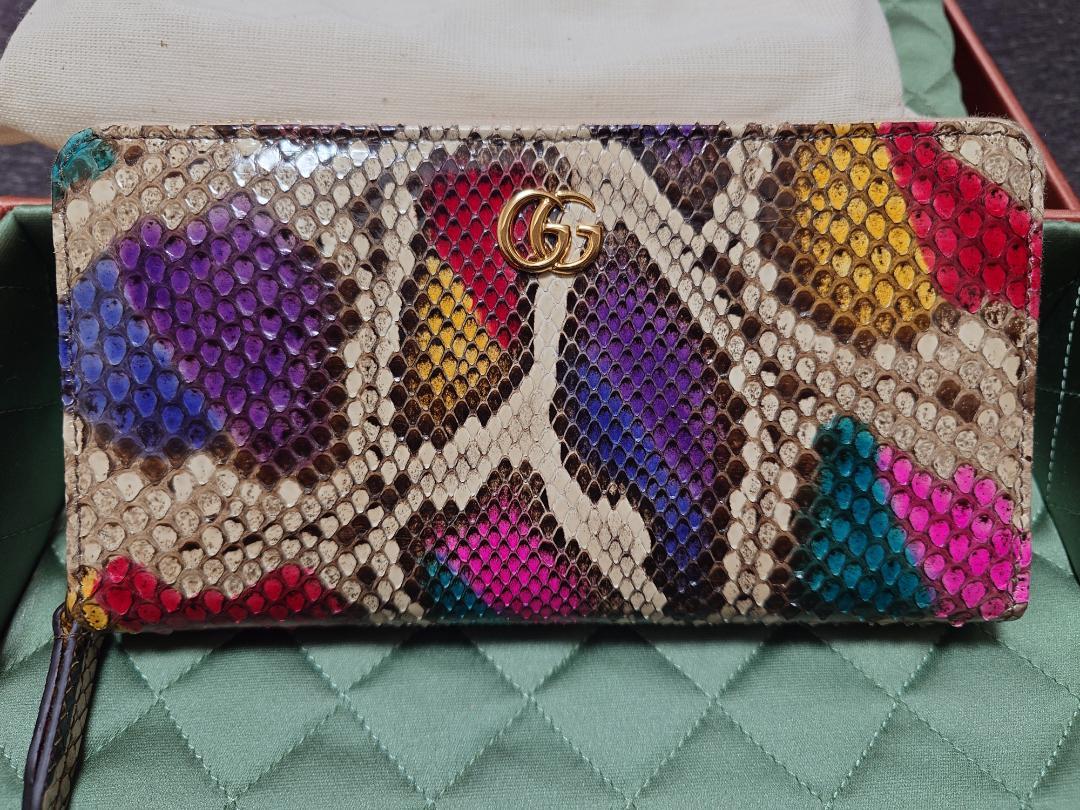 GUCCI GGマーモント パイソン ジップアラウンドウォレット グッチ 長財布