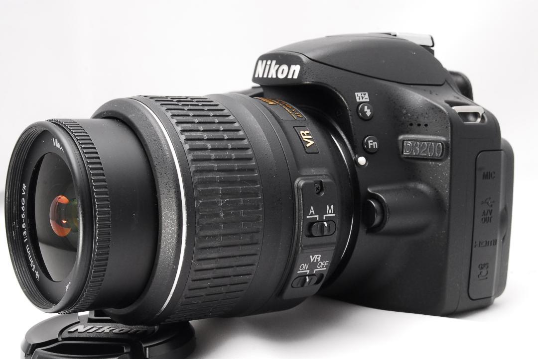 ♥カメラデビューに♥ Nikon D3200 ♥レンズキット 一眼レフカメラ