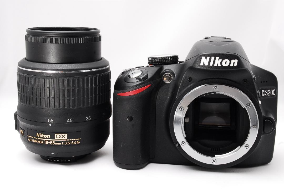 ♥カメラデビューに♥ Nikon D3200 ♥レンズキット 一眼レフカメラ