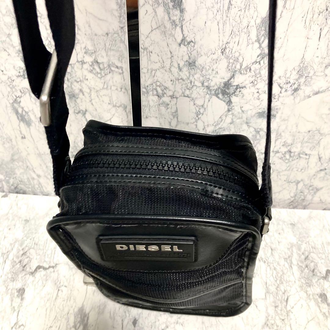 【極美品】ディーゼル　ショルダーバッグ　ボディバッグ　ブラック　レザー　ナイロン