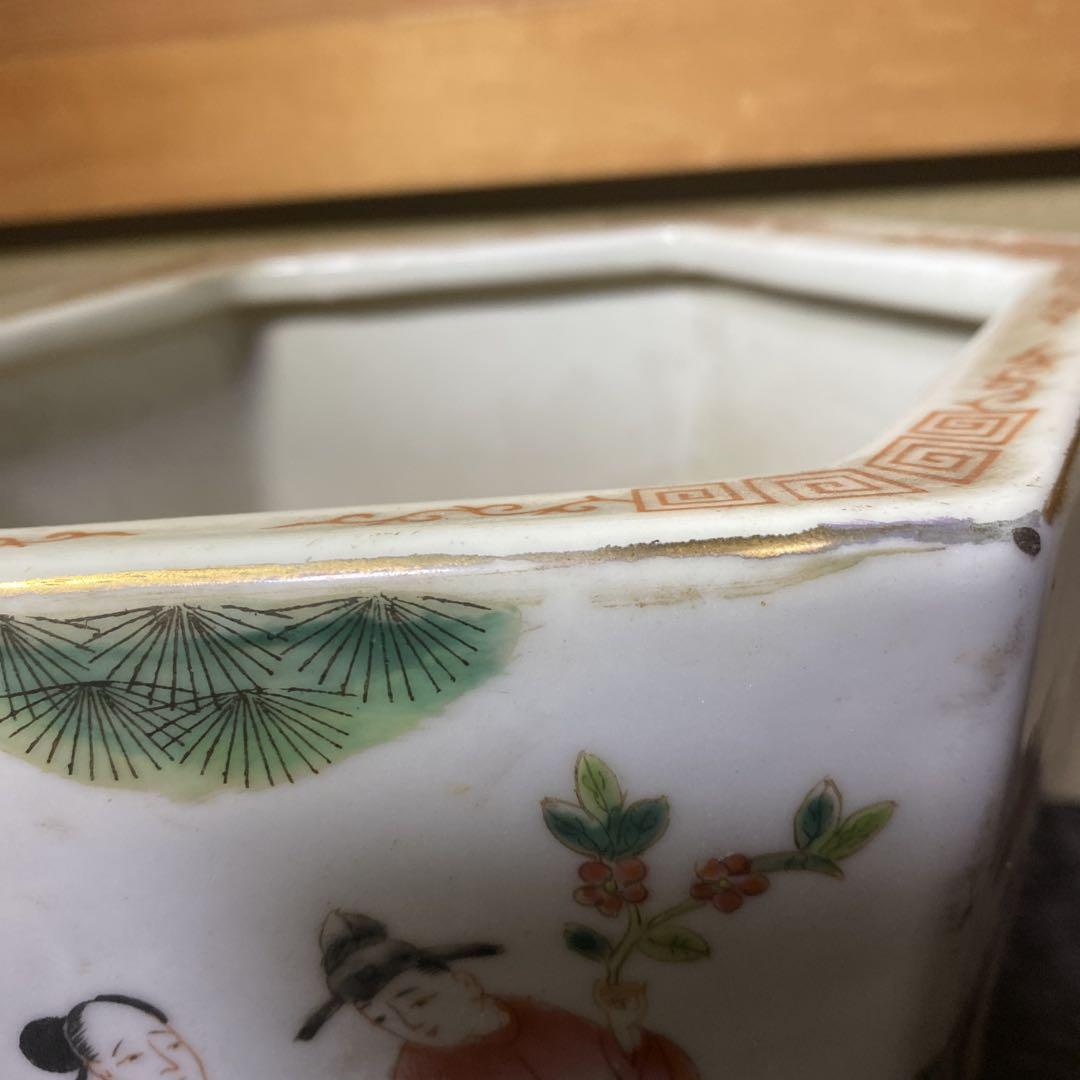 中国美術 古玩 色絵さ人物面取植木鉢 - メルカリ