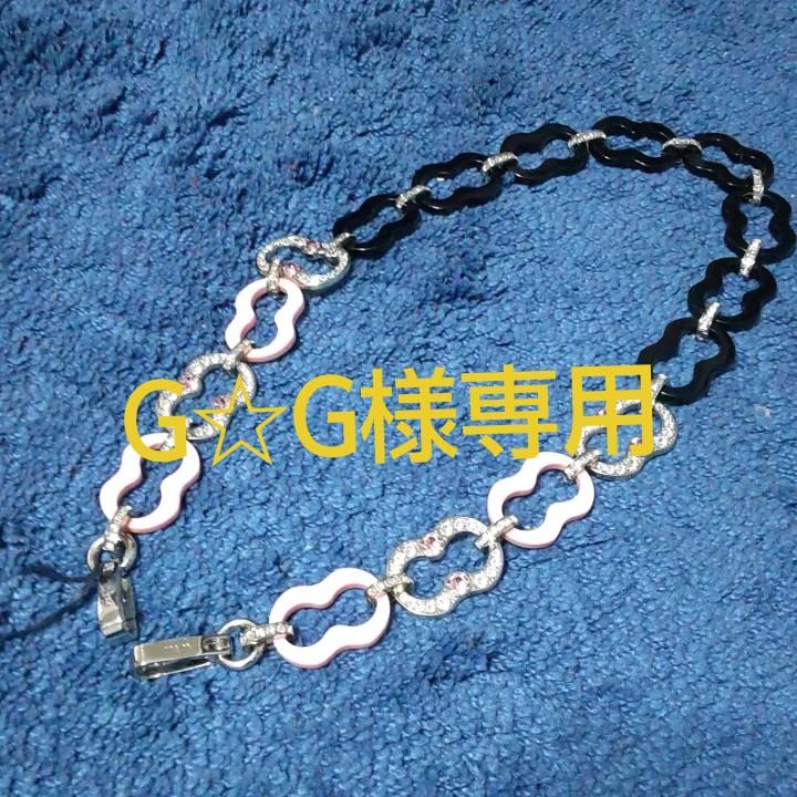 PRADAバックショルダー