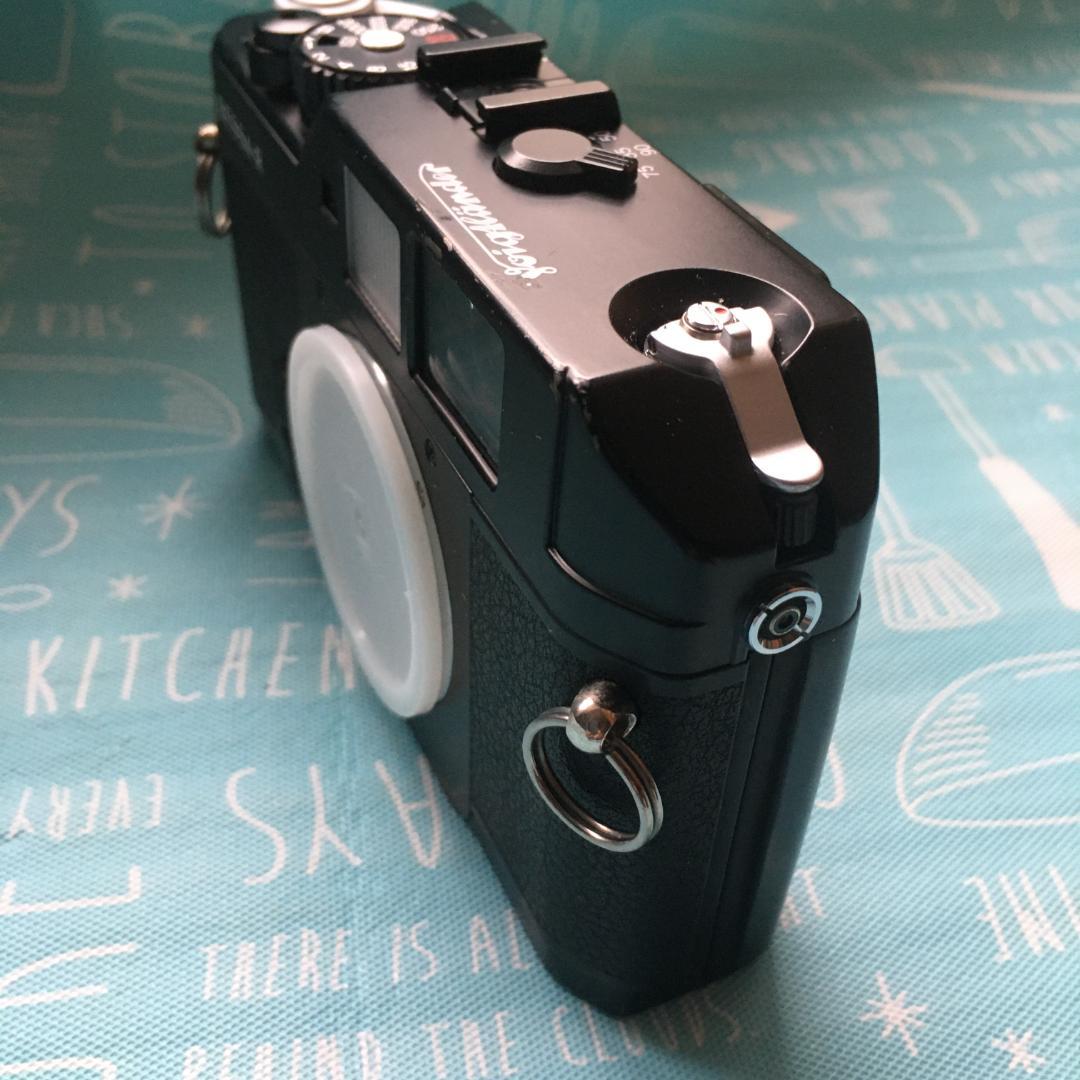 難あり実用フォクトレンダー ベッサR、箱・取説・付属ストラップ付 BESSA-R 難あり実用フォクトレンダー ベッサR、箱・取説・付属ストラップ付 BESSA-R