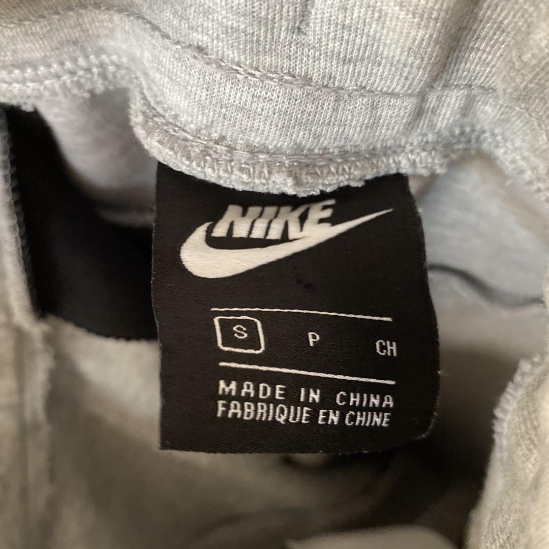 NIKEテックフリース セットアップ 上Mサイズ 下Sサイズ グレー