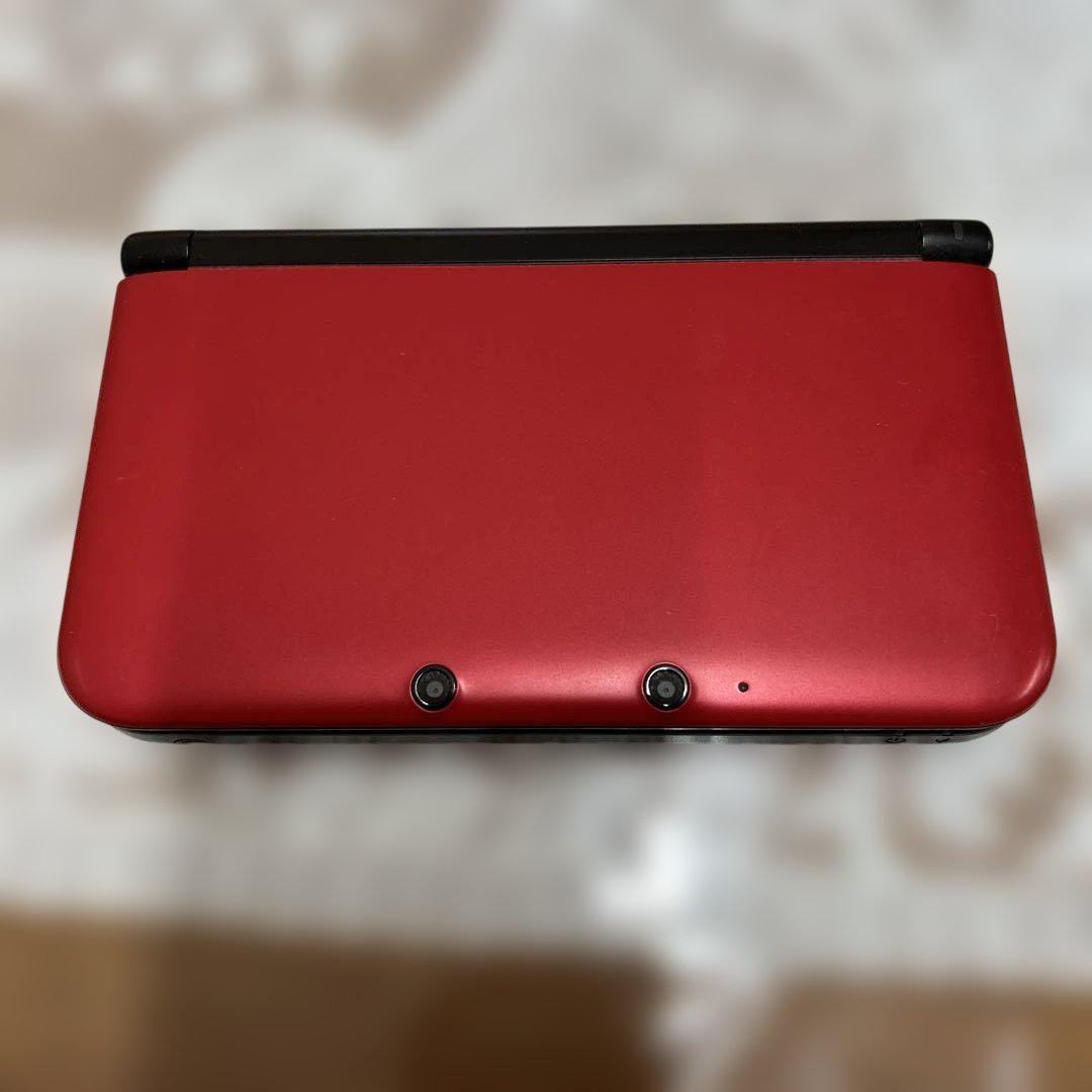 Nintendo 3DS LL 本体 赤と黒