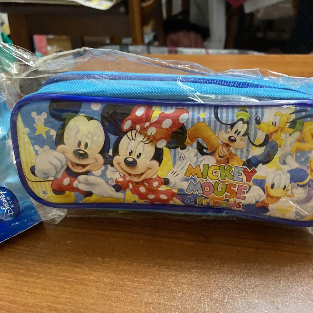 ディズニーの仲間たちでいっぱいです 可愛いですよ メルカリ